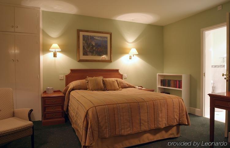 Hurtwood Hotel Peaslake Chambre photo